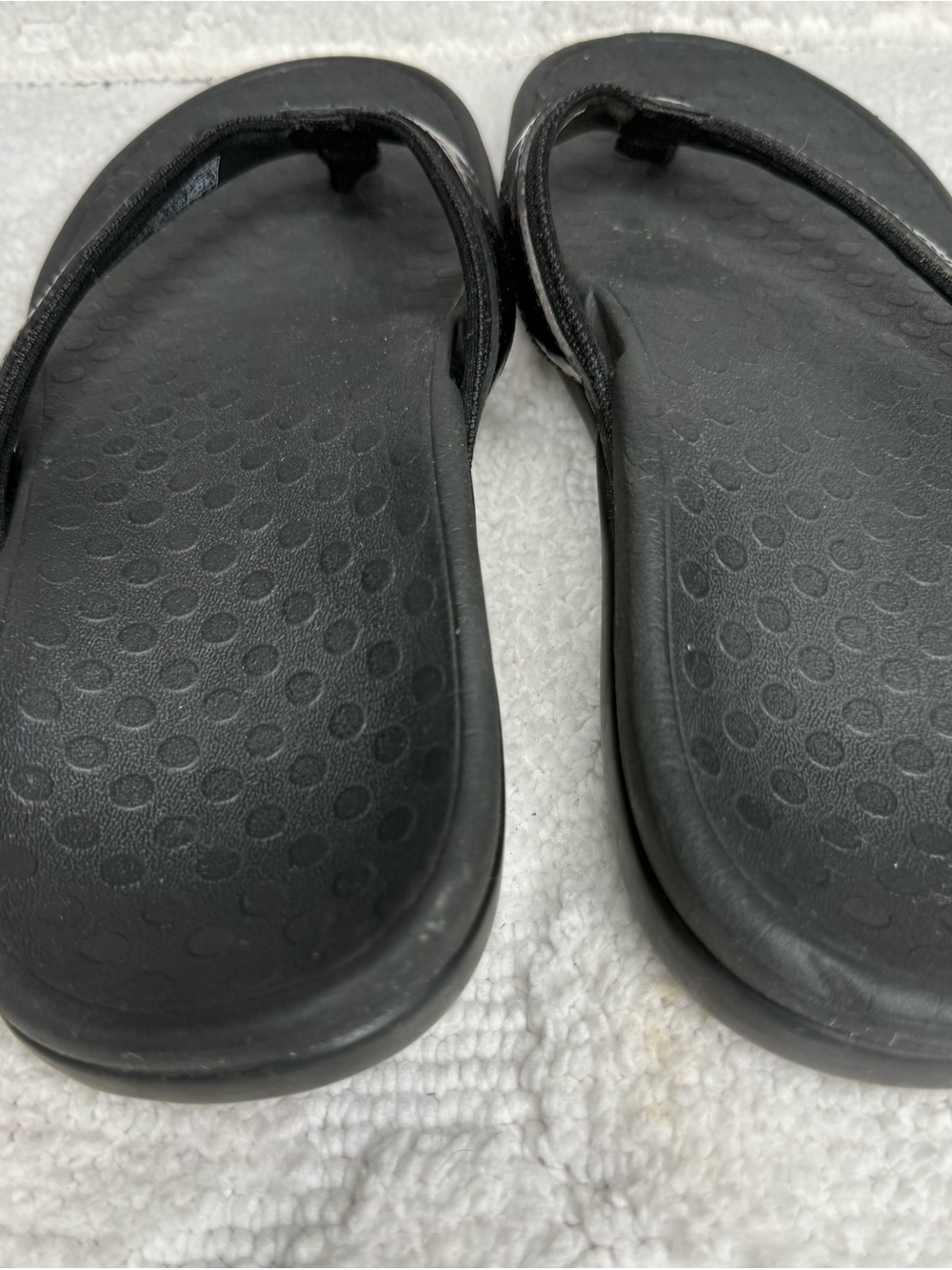 Vionic Tide II Black Patent Orthotic Thong Sandals Women’s Size 9 - Picture 7 of 10